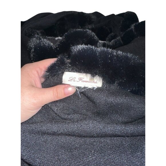 La Fiorentina Black Wrap Scarf With Faux Fur Trim Rectangle Viscose Blend Knit - Picture 3 of 5
